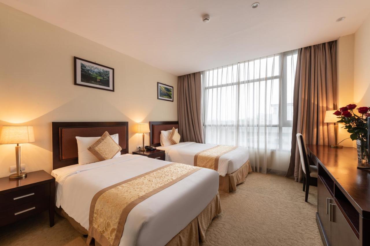 Red River View Hotel Лаокай Экстерьер фото